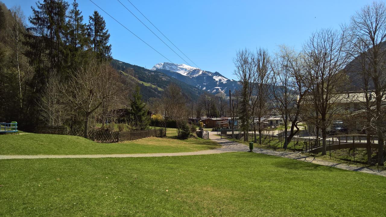 Mountainview Lodge - Chalet Im Zillertal Direkt Am 5 Sterne Campingplatz Aufenfeld Mit Hallenbad Und Sauna Aschau Im Zillertal Dış mekan fotoğraf