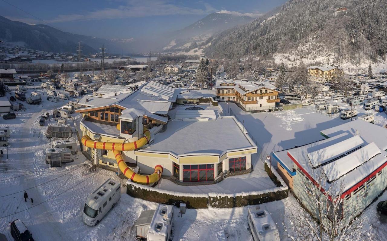 Mountainview Lodge - Chalet Im Zillertal Direkt Am 5 Sterne Campingplatz Aufenfeld Mit Hallenbad Und Sauna Aschau Im Zillertal Dış mekan fotoğraf